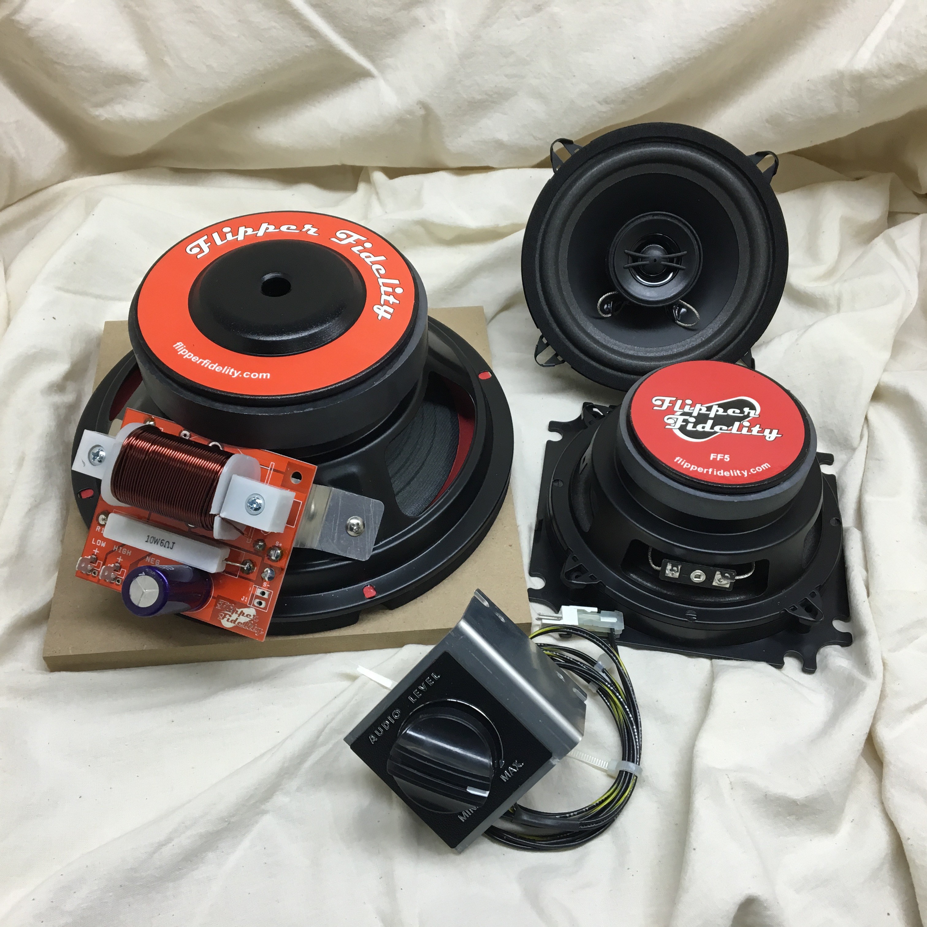 Premium Complete Replacement Speaker System for Medievel Madness and No Good Gofers
