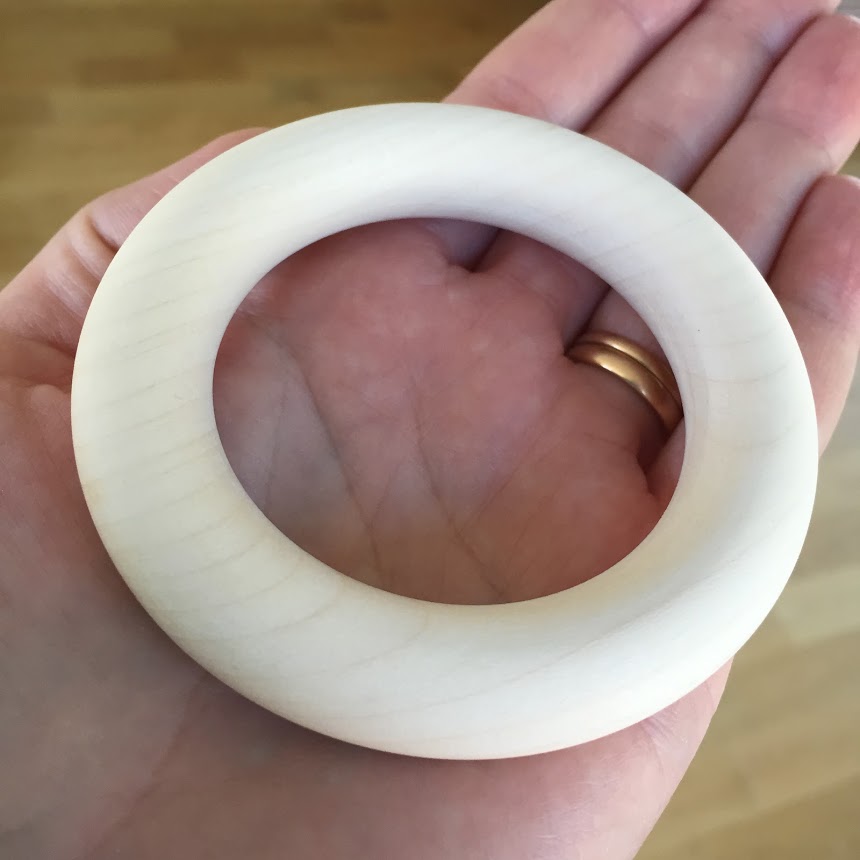Bitring i trä