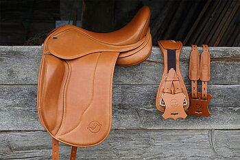 Opux® Dressage Onyx