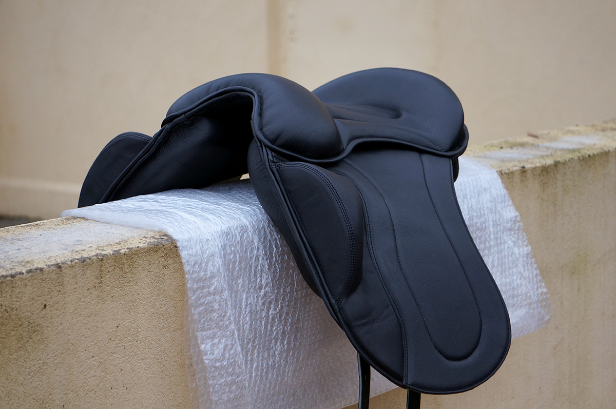 Gaiter III (treeless with padded flaps) DeLuxe - black - 9