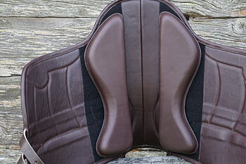 Taur Pad Supreme II (barbackasadel / ridpad med ryggradsfrihet)  - Chocolate