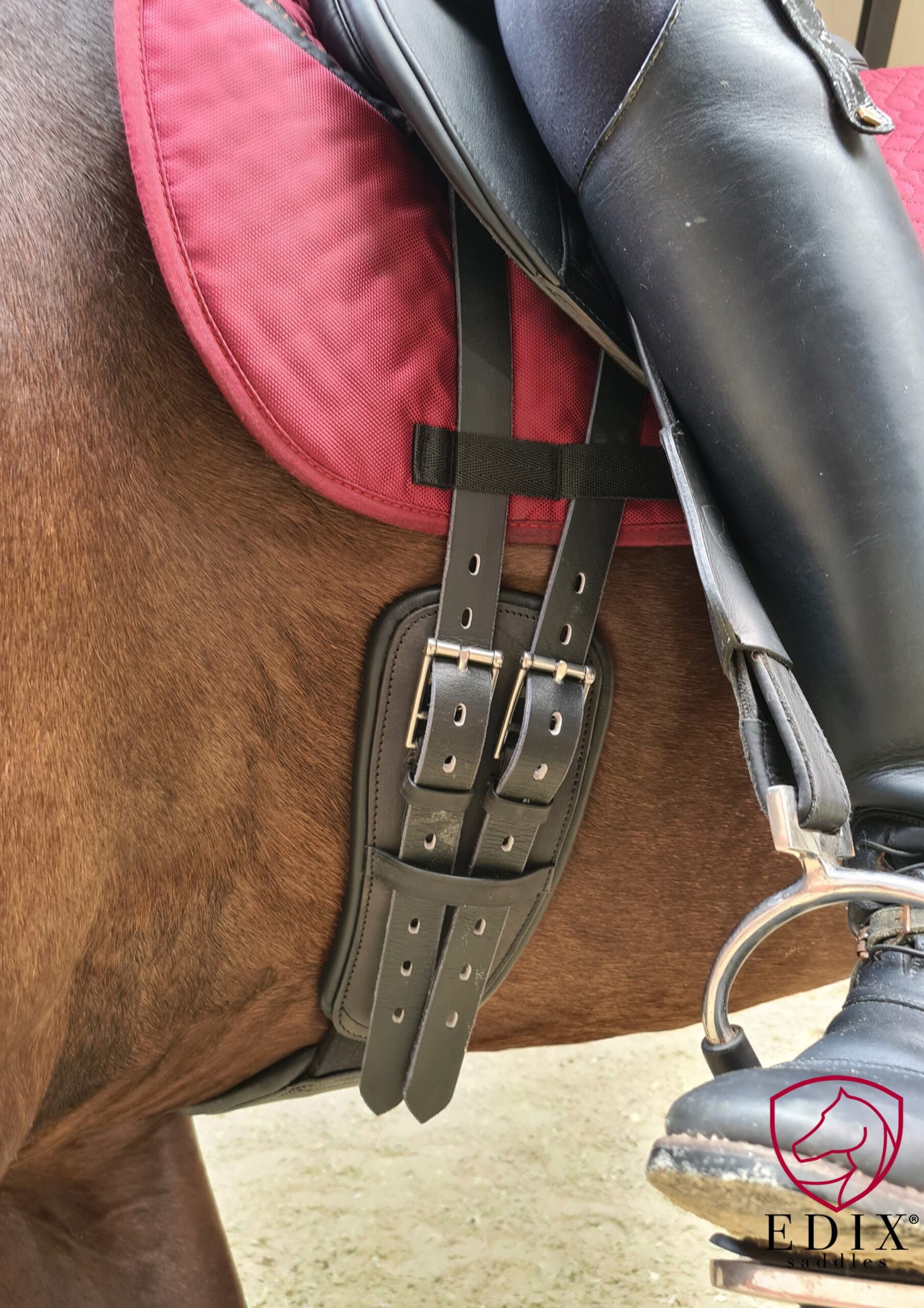 Edix© anatomical dressage girth Crescent, brown, 80 cm - 4