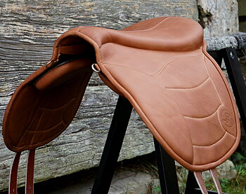 Taur Pad Supreme II (barbackasadel / ridpad med ryggradsfrihet)  - Cognac