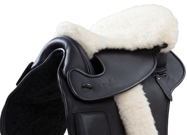 Barefoot® Sheep wool seat 