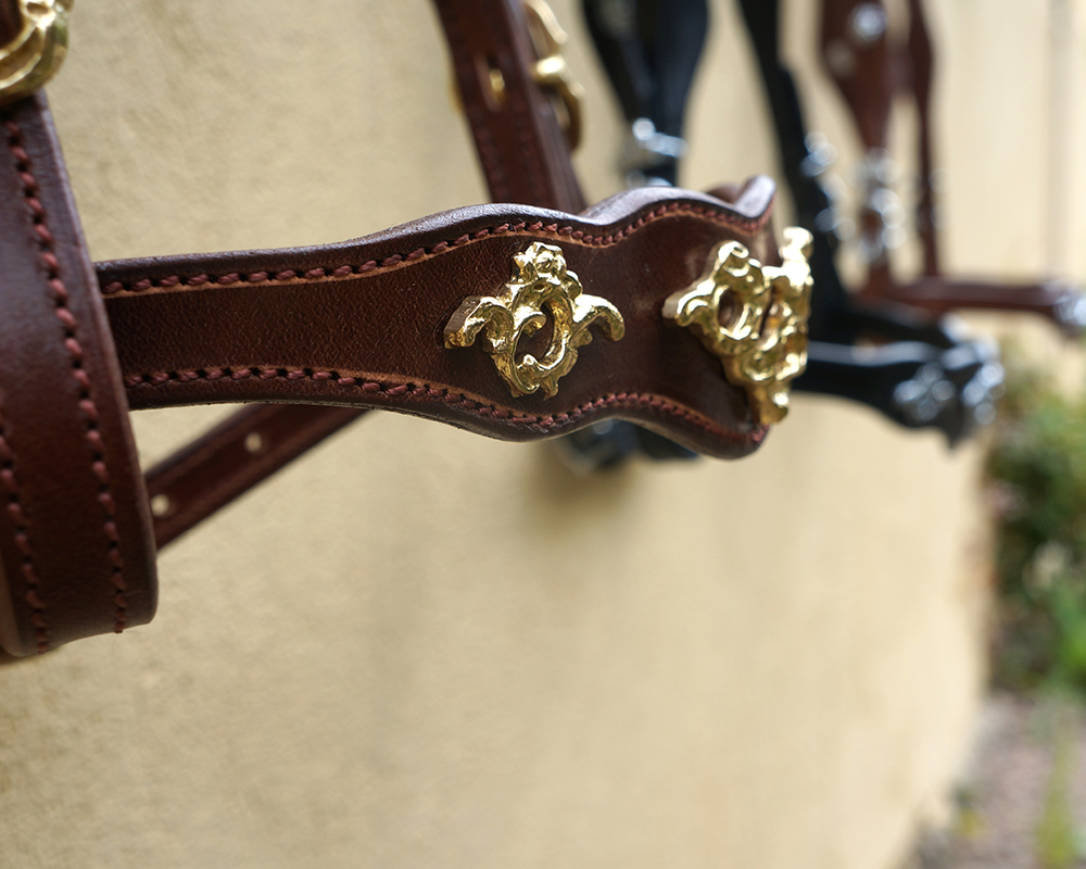 Cortezia Bridle decoration / concho 'Reina', gold - 3