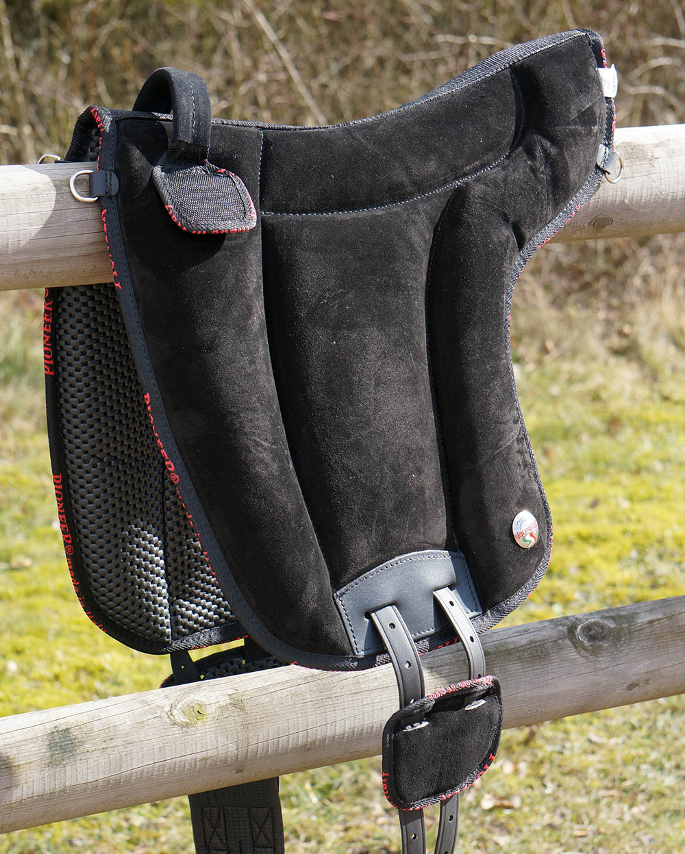 Atessa Ride pad / Bareback pad in suede (with stirrup attachments), BLACK - 5