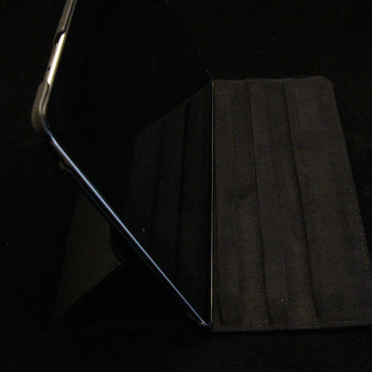 IPAD 2 3  SKYDD / FODRAL I SVART FÄRG - 3