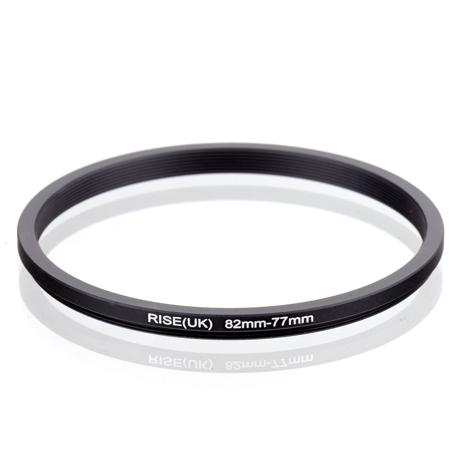 82 - 77 mm ADAPTERRING / STEP-DOWN RING