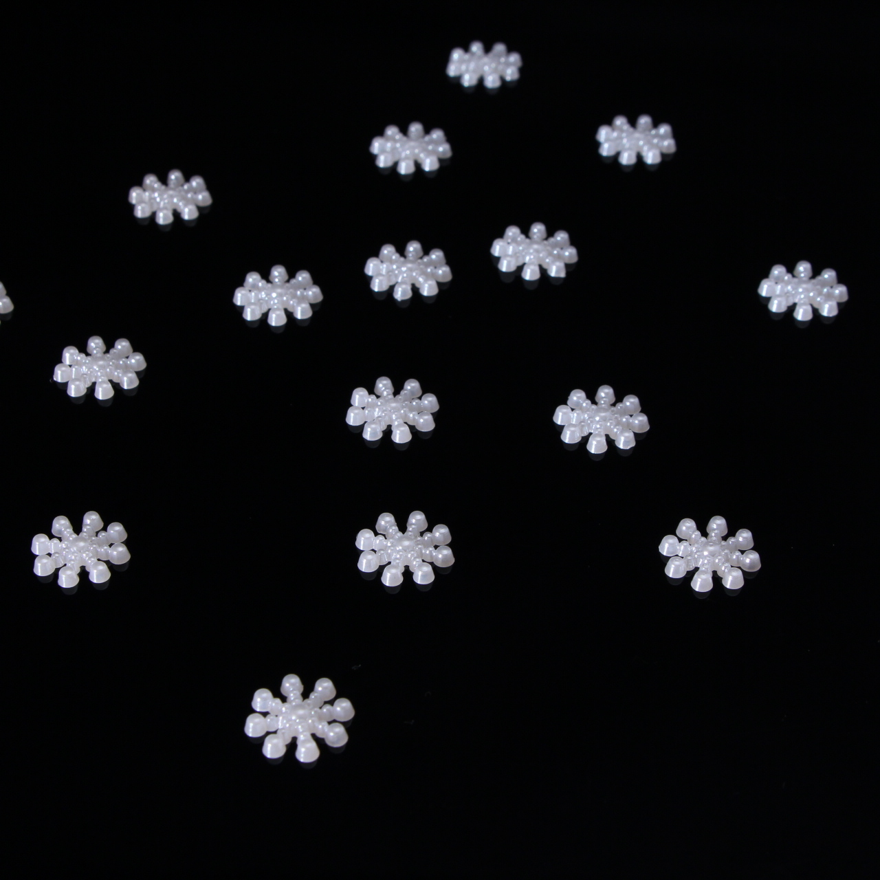 SNÖFLINGOR I AKRYL 100 st  - 2