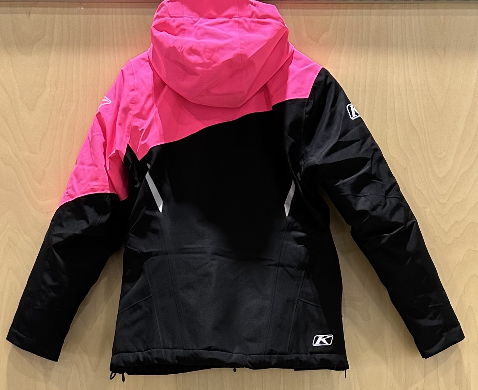 Allura Jacket Knockout Pink - Black - 2