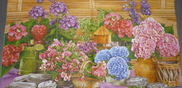 Blomsterglädje  (bilden visar halva servetten) 