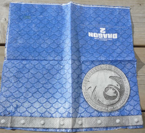 KAFFESERVETT  Dragon (bilden visar hela servetten)