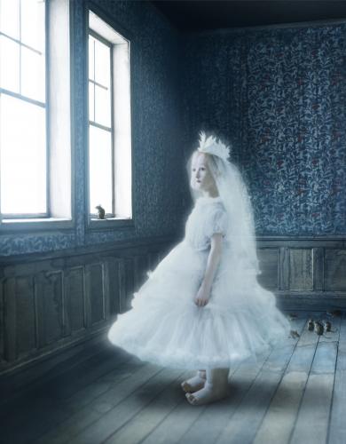 Helena Blomqvist -  The Elephant Girl - 3