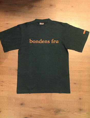T-tröja bondens fru