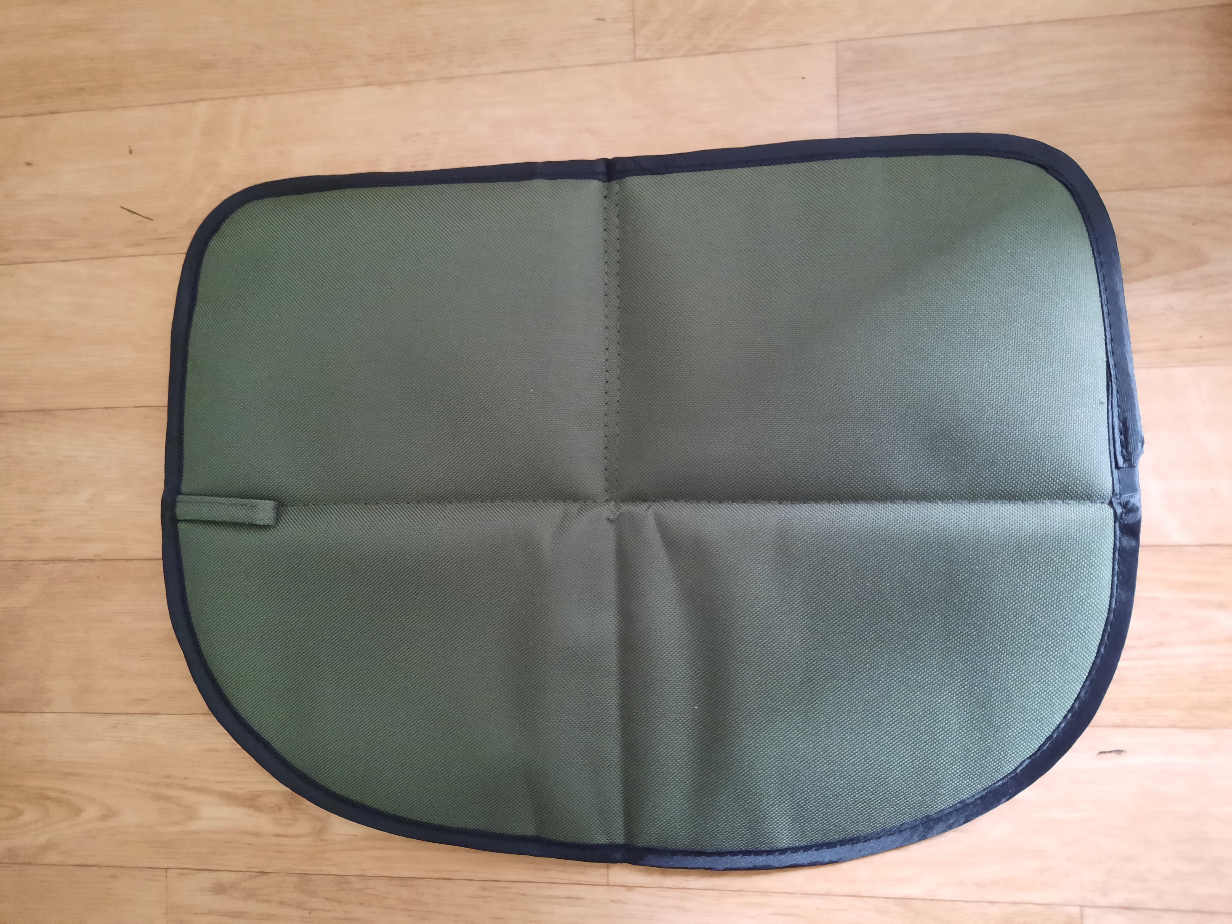 Sittunderlag grönt vikbart