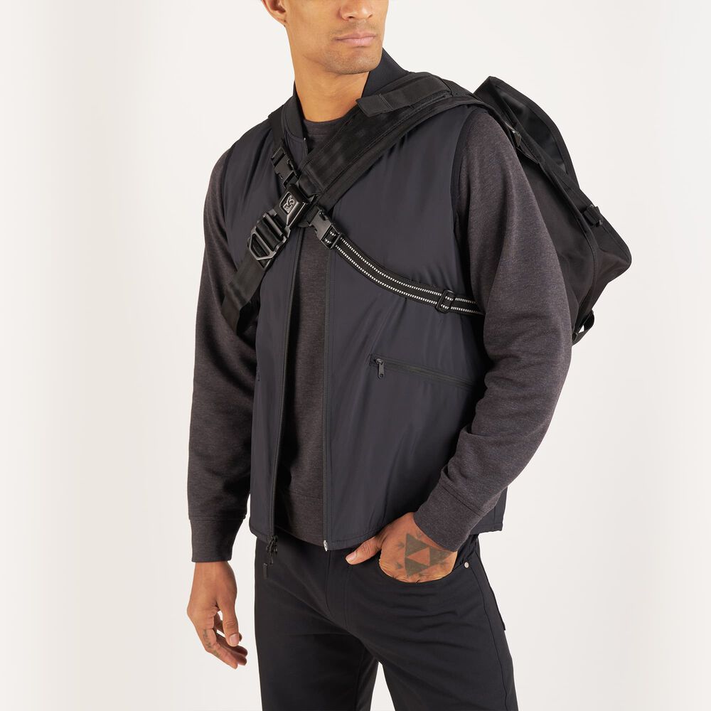 Chrome Berlin Pro | Buy Online | UrbanBikeWear.com