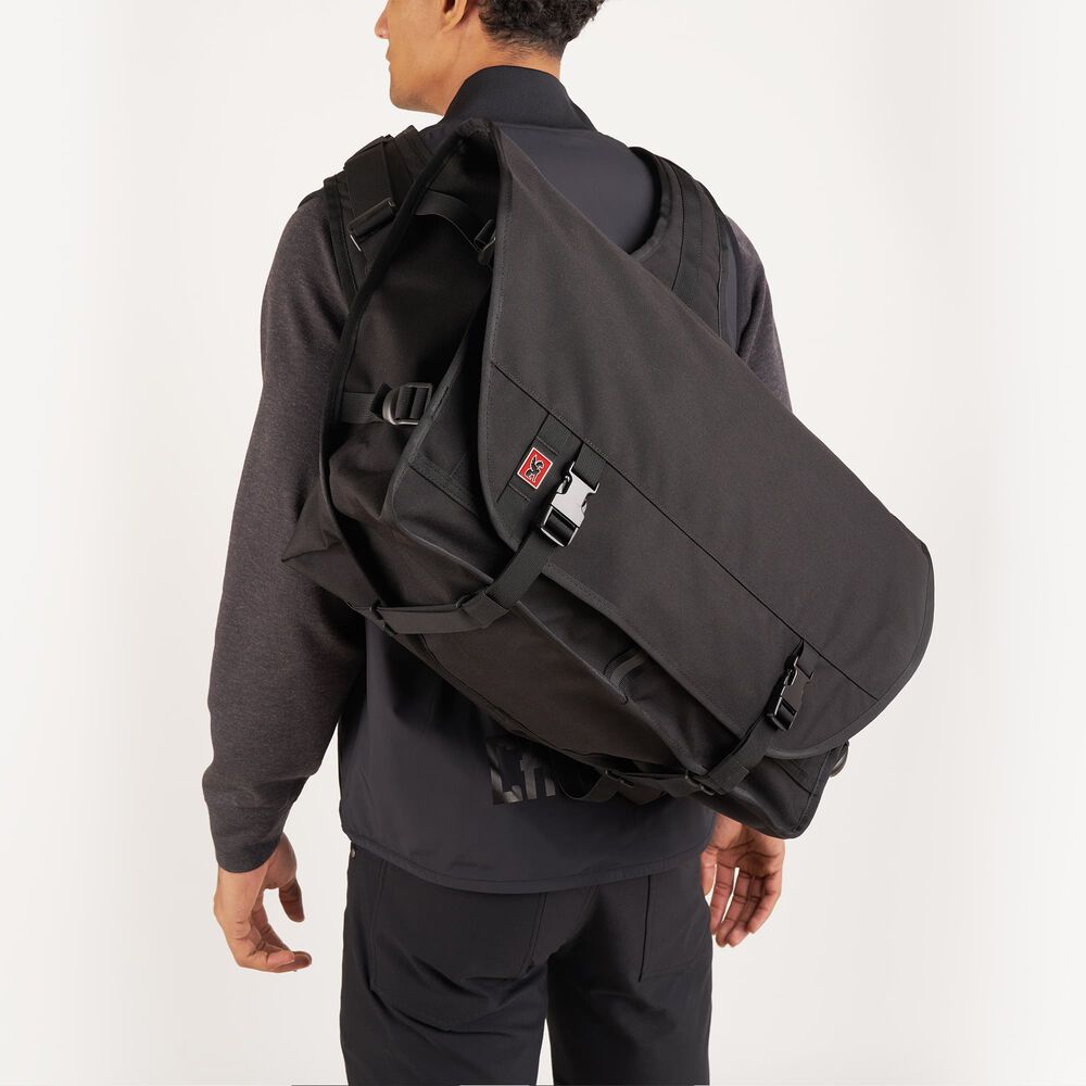Chrome Berlin Pro | Online kaufen | UrbanBikeWear.com