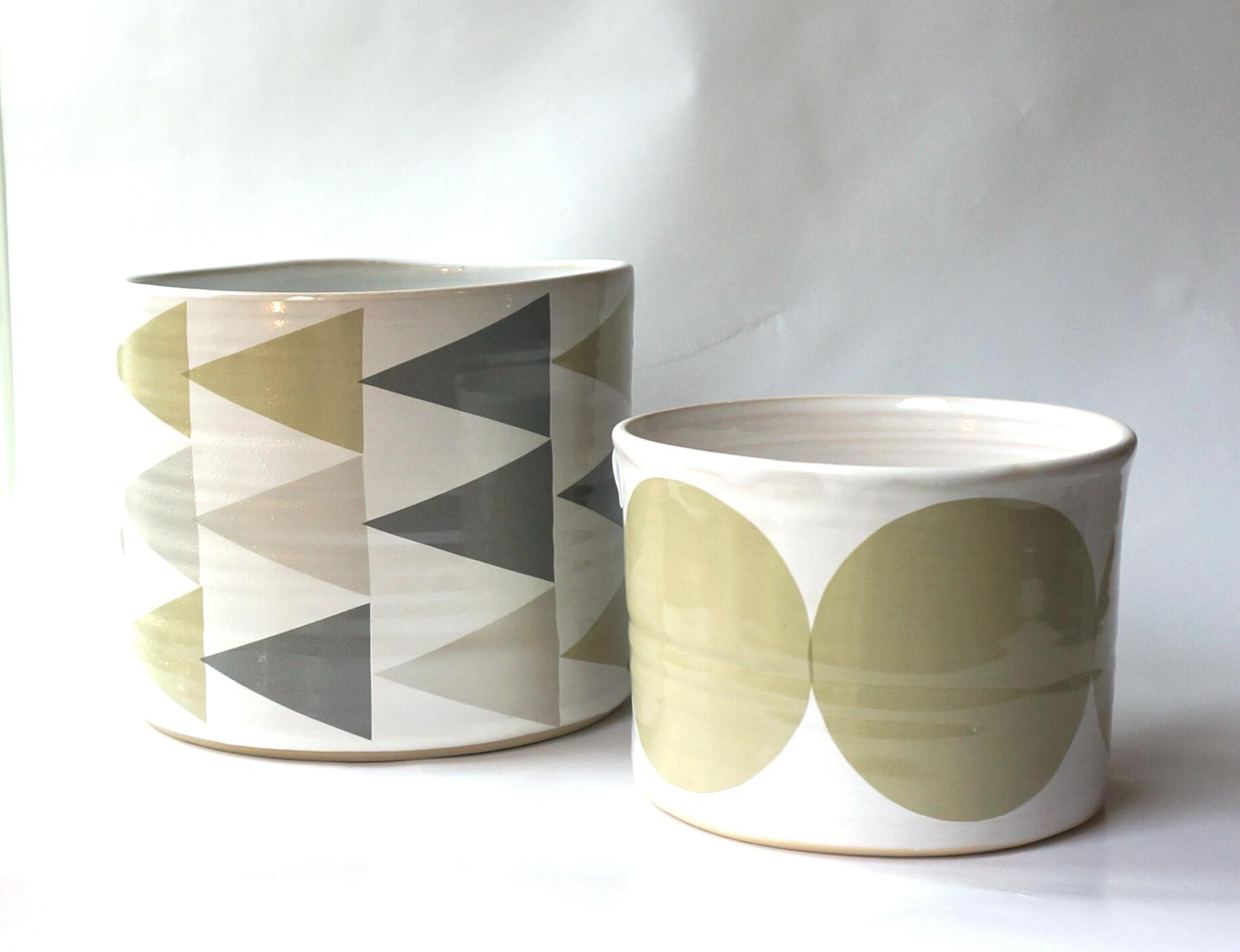 2 SET OF POTS - 2