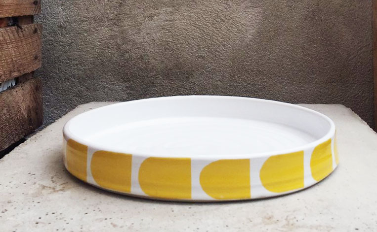 PLATE with pole-pattern 