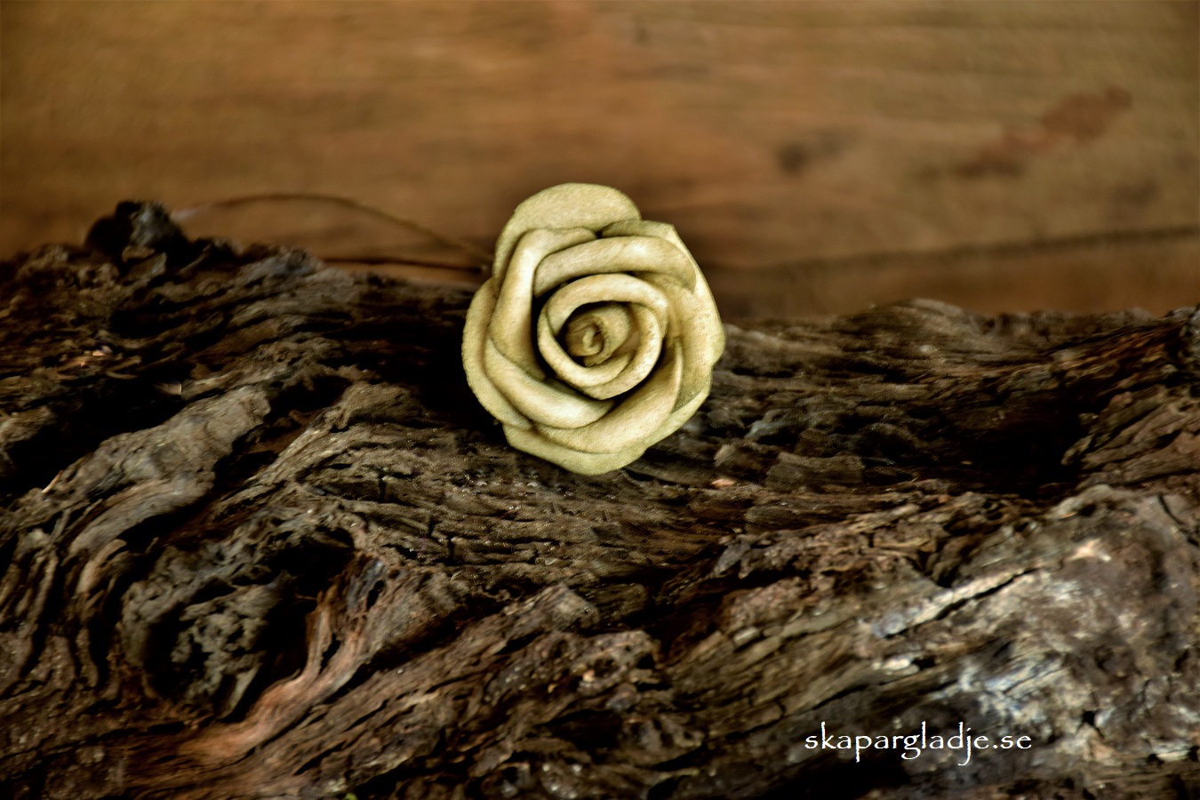 Ros Grågrön-beige Trådad  2,5cm St/Förp. - 2