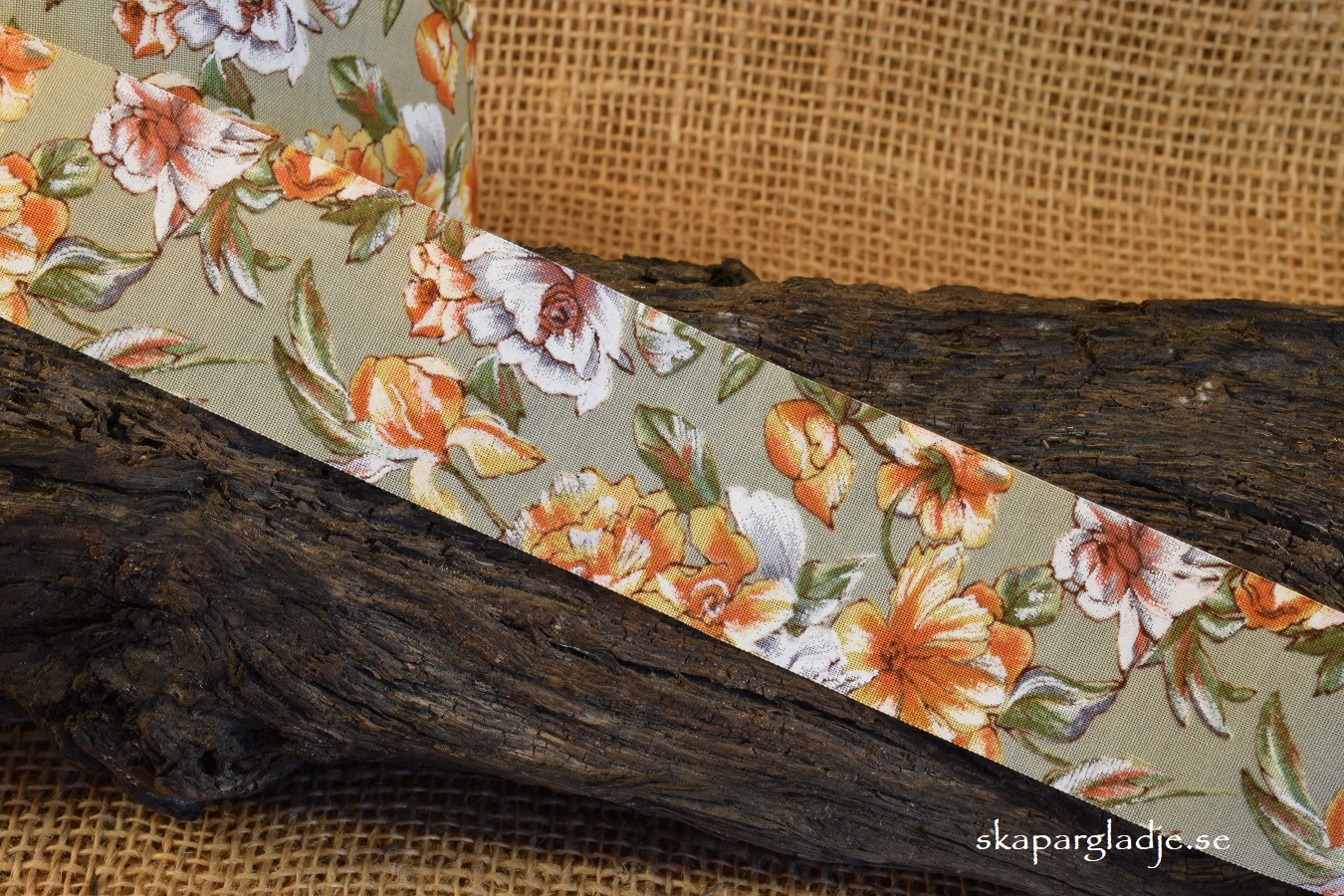 Blommigt Band i Beiga, Gröna, Orange, Rosa, Vinröda, Vita Nyanser  40mm - 2