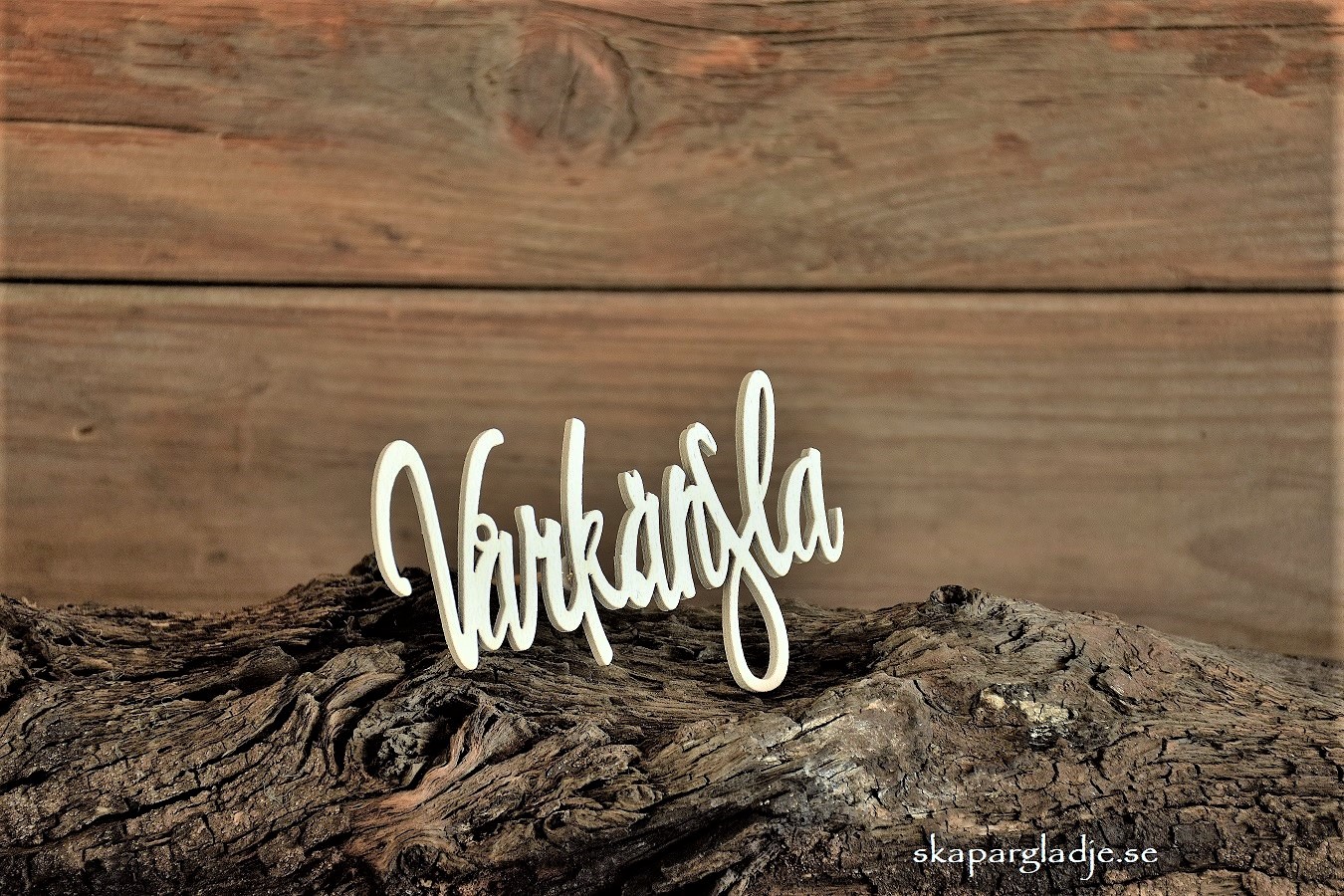 Text Skylt av Trä med texten Vårkänsla