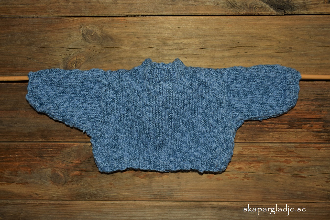 Blå Handstickad Kofta till Docka ca 43-46cm - 2