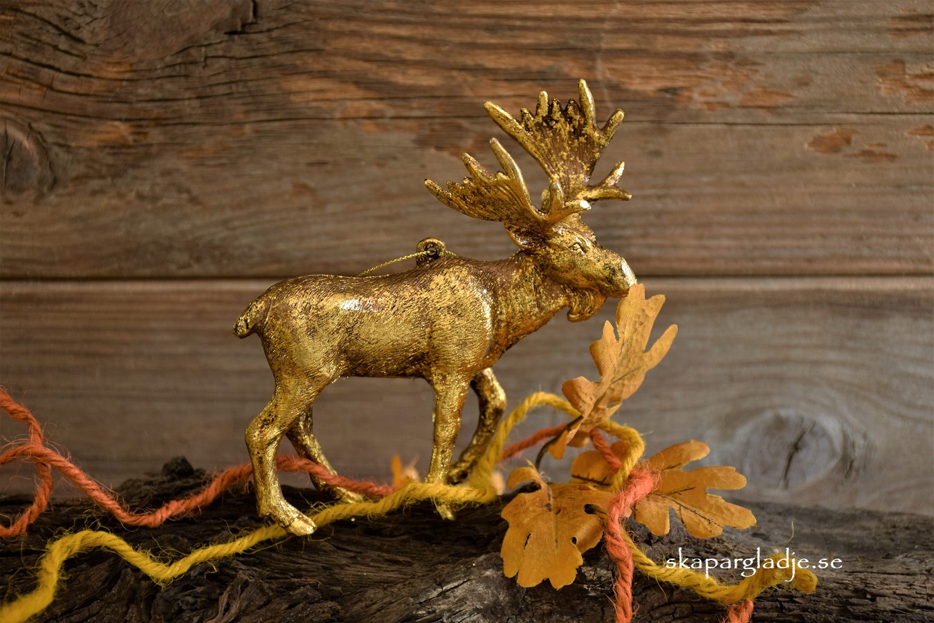 Dekorations-tips - Älg i Guld med Patina Eklöv Jute-snören