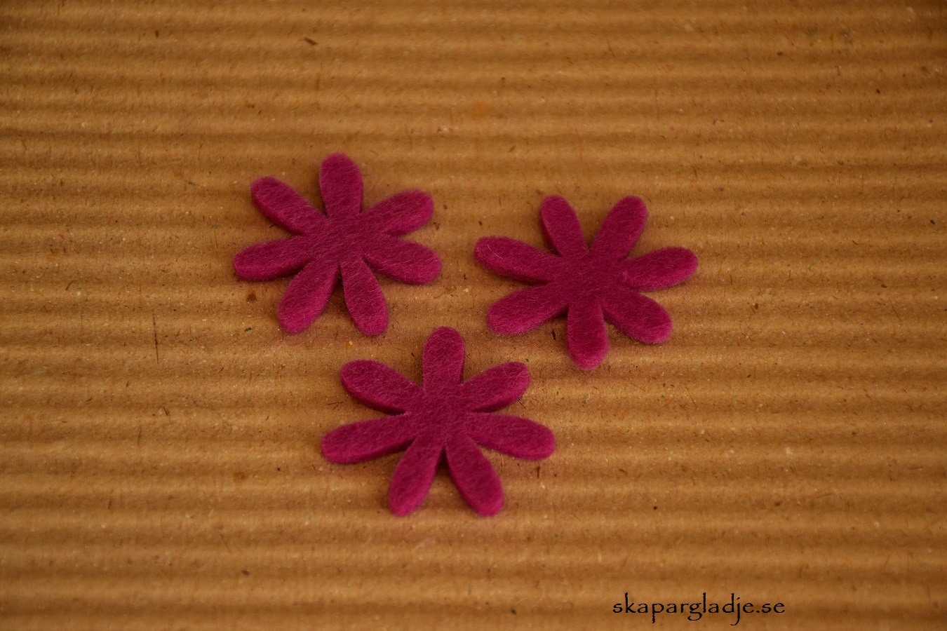 Filtblomma Ljuslila 3,5cm 