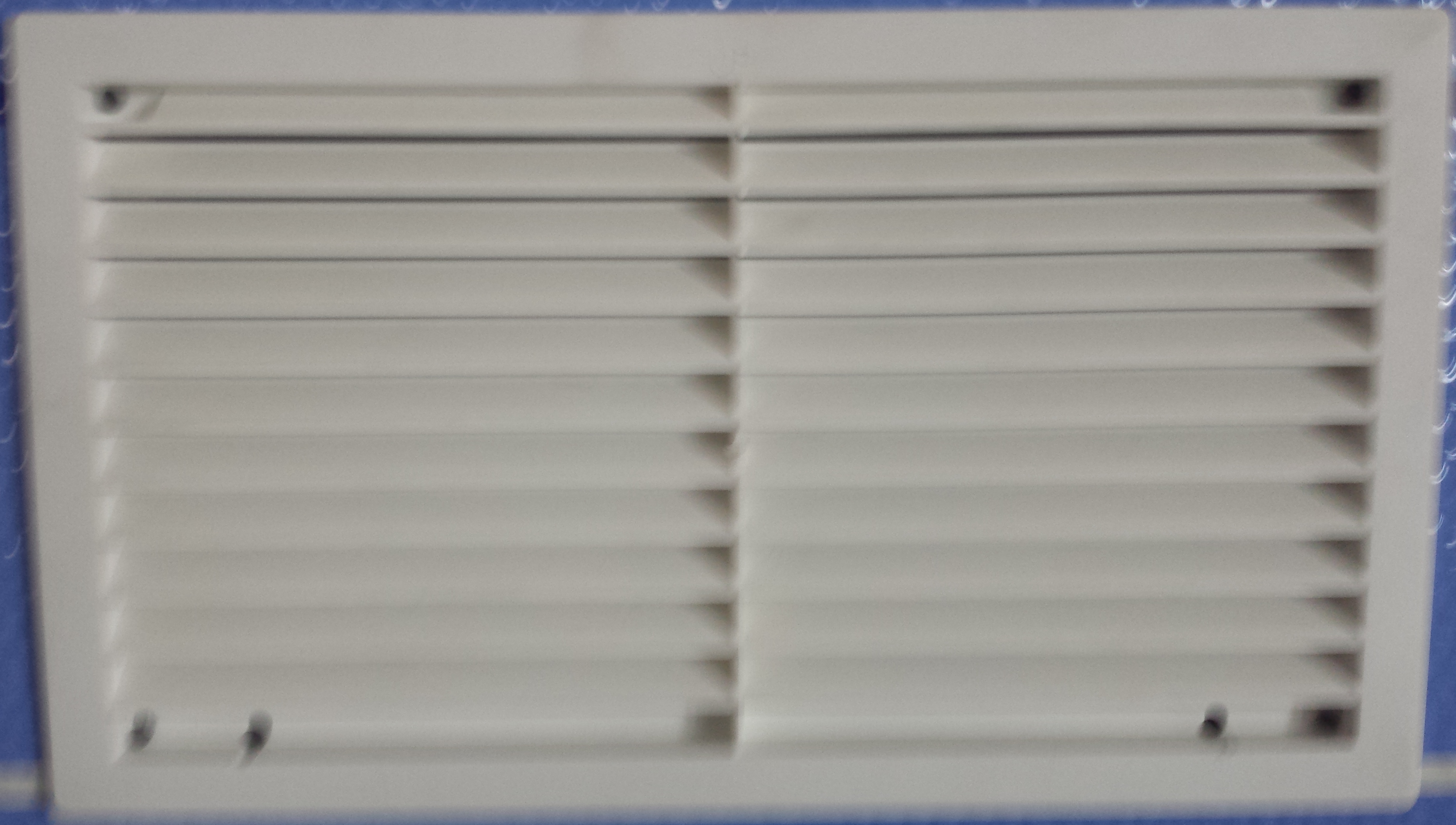GRILLE VENT FRIDGE 400X220 - White