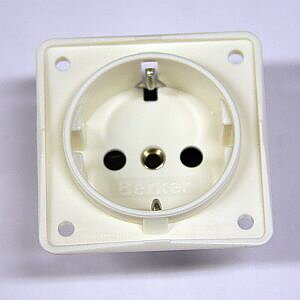 Uttag 230V Berker - Vit