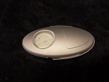 Garderobsbelysning / Ficklampa
