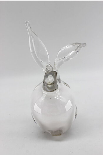 Kanin hvit glassskulptur