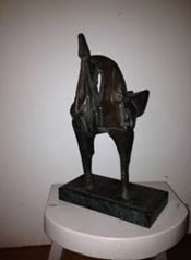 Renovert bronseskulptur