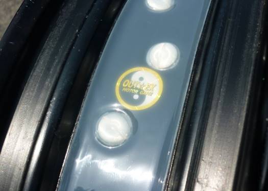 19x3,00  Suzuki DL 1050 V-Strom 20- Framhjul (Eloxerat nav) - 17