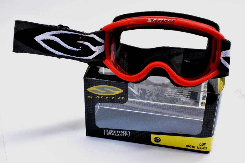 Smith goggles CME red