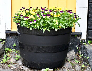 Blacksmith Planter Stor