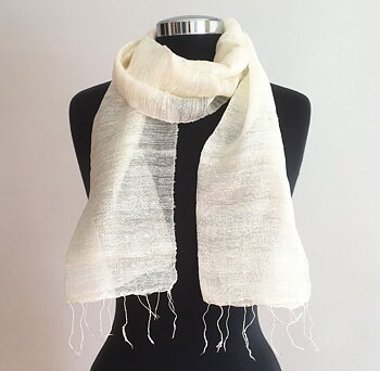 Offwhite Sidenscarf Fina