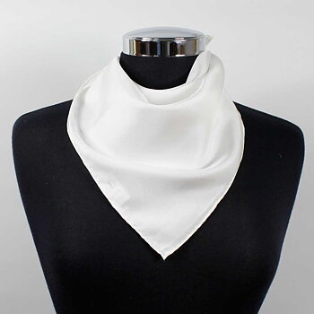 Vit Fyrkantig Sidenscarf 55x55cm. Pajsiden