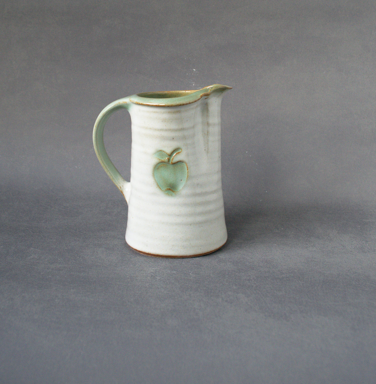 Pitcher apple, 3 sizes - 2