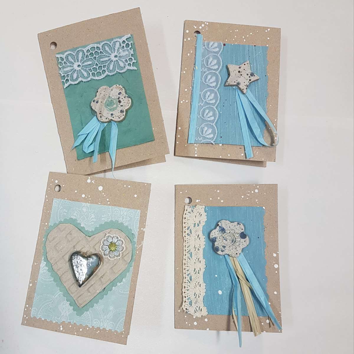 Gift tag blue