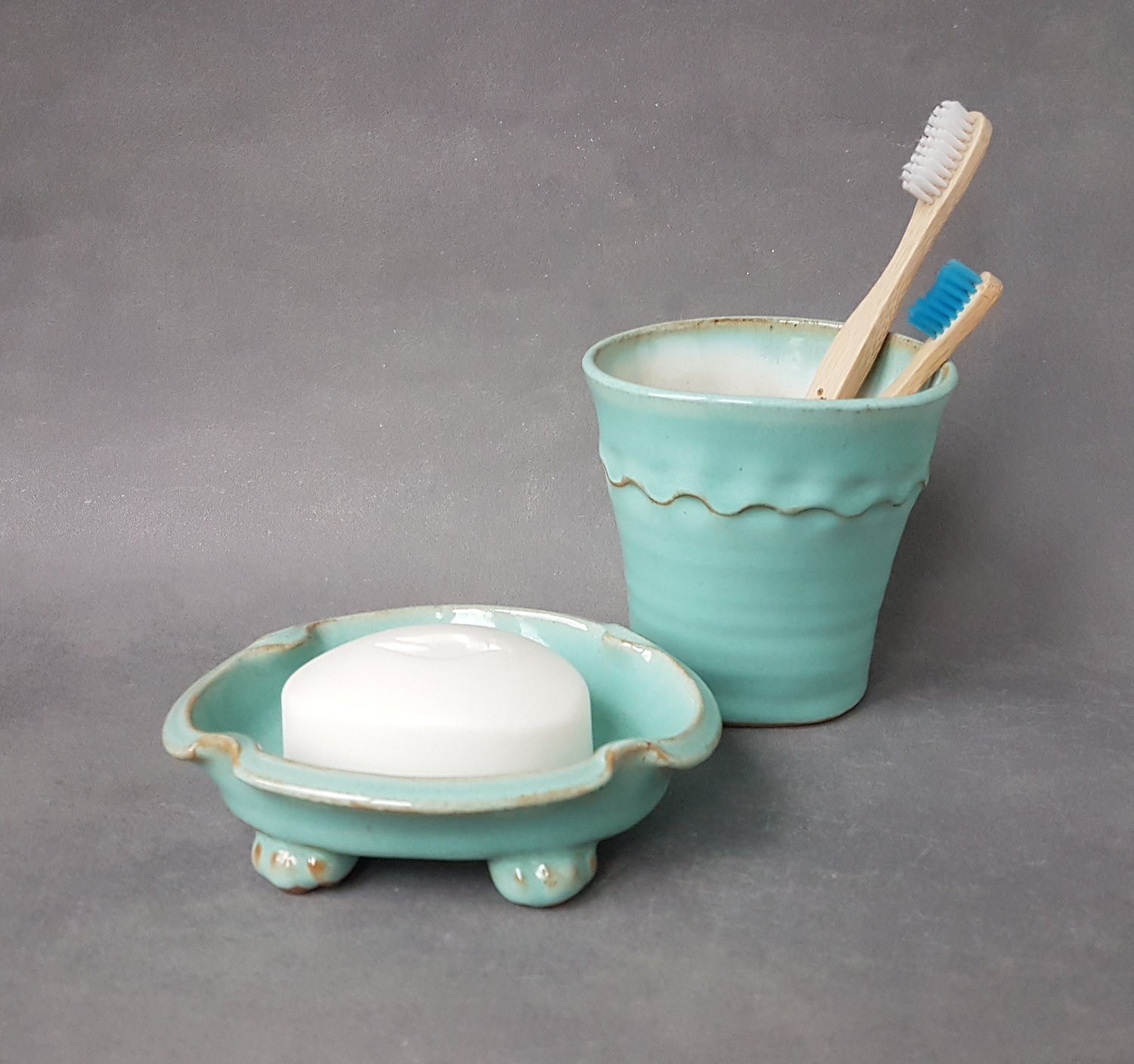 Soapdish oval with paws - 8