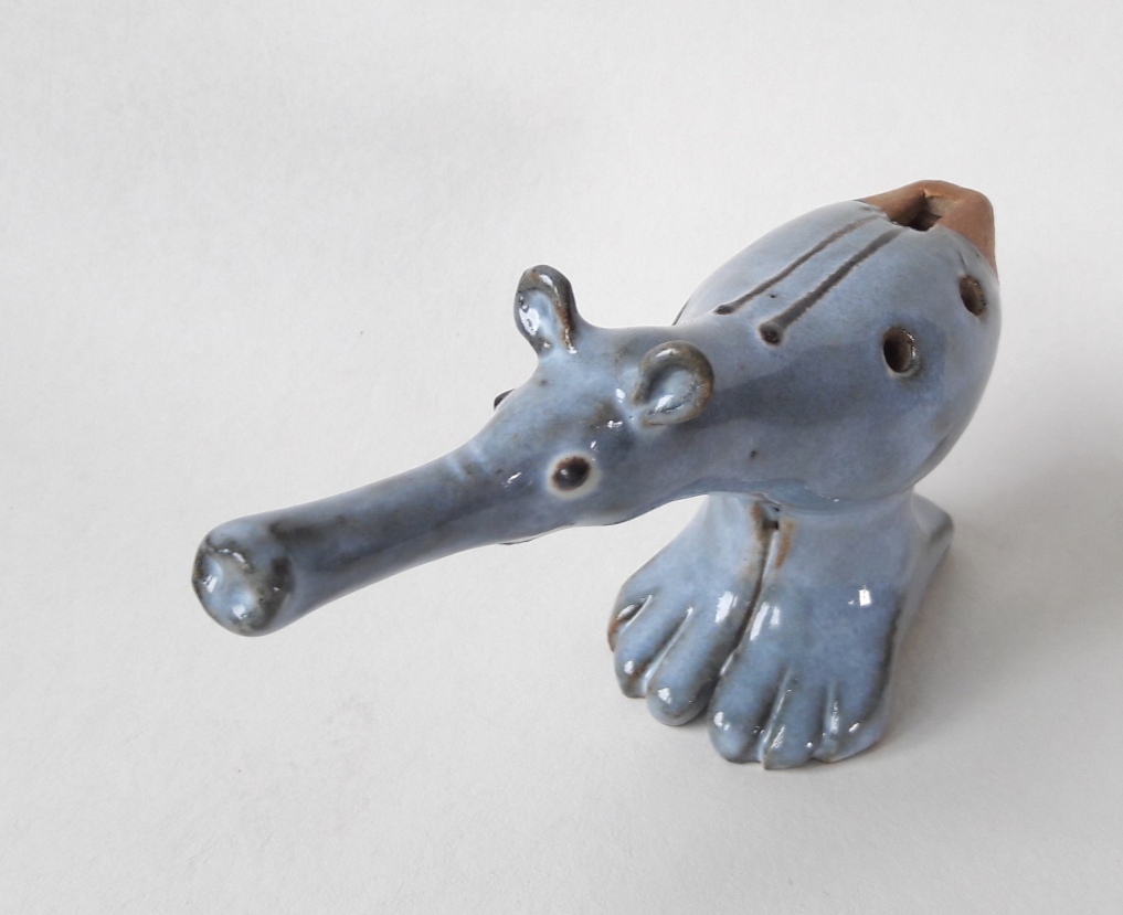 Kajsa Leijström art & ceramics - clay whistle anteater