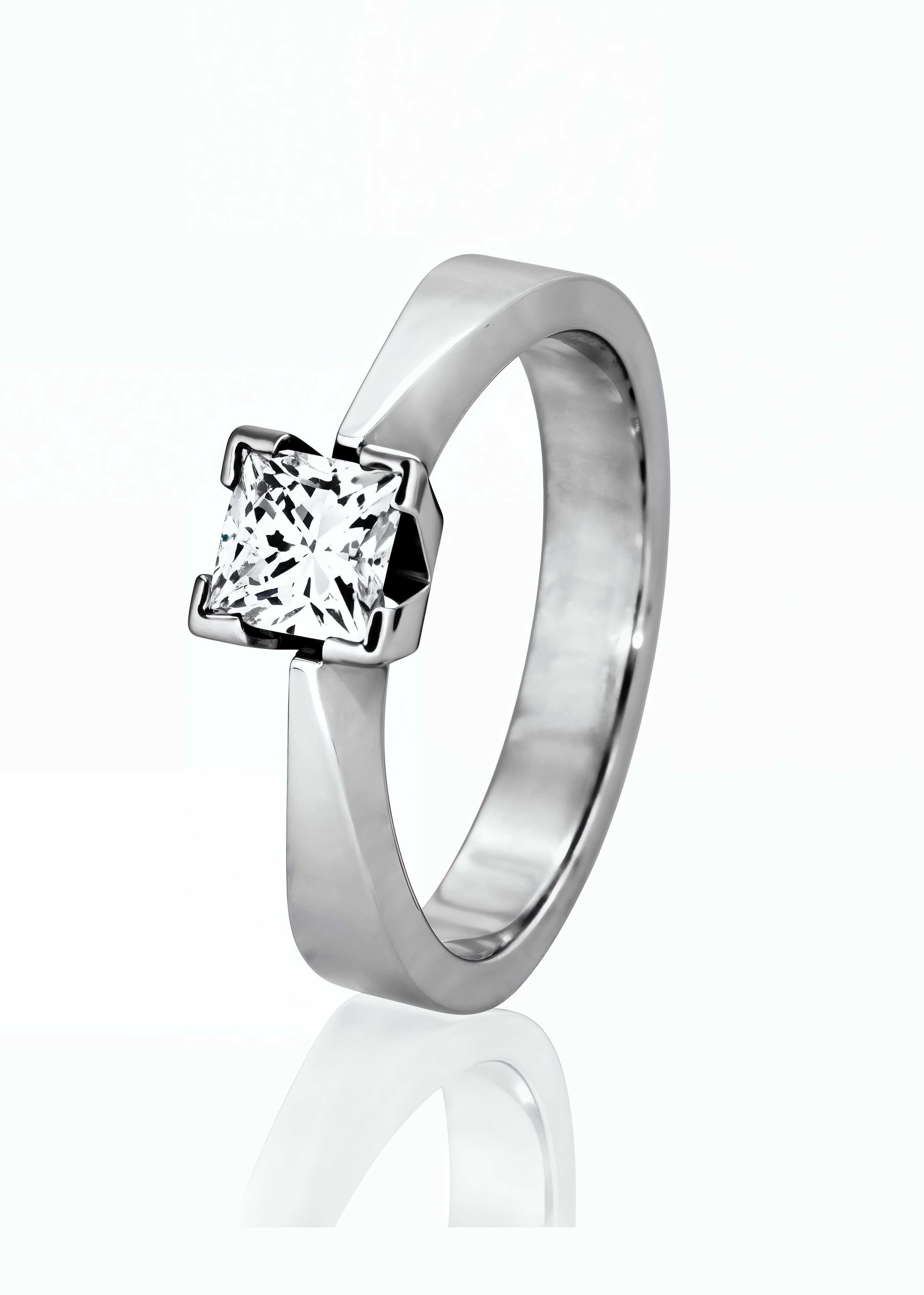 Solitaire ring 012 R&V