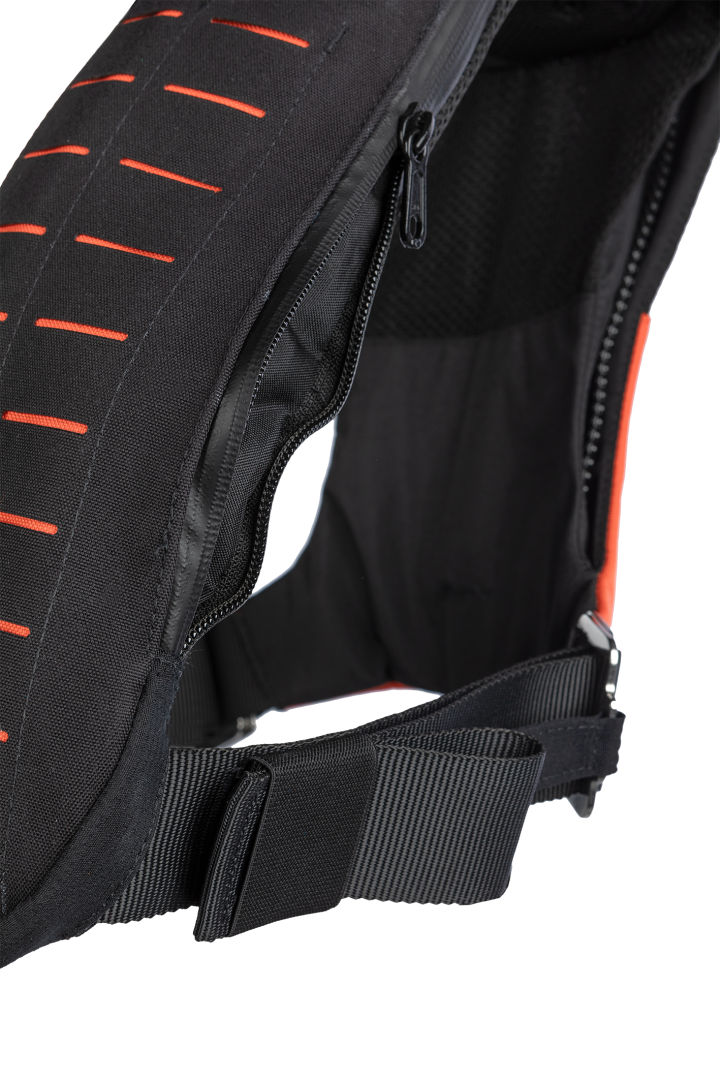 Mullion Pilots Model 275N marine pilot lifejacket - 2