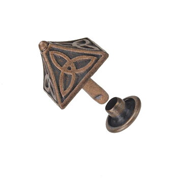 Nit Celtic Pyramid