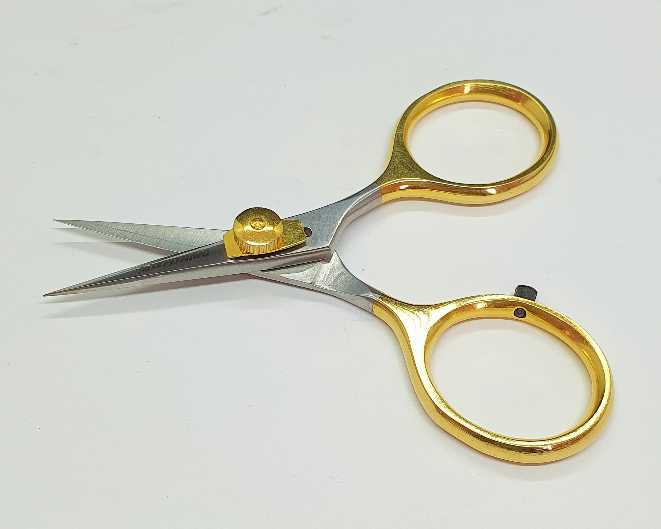 Flugbindningssax  Mixfishing Razor 4" - 2