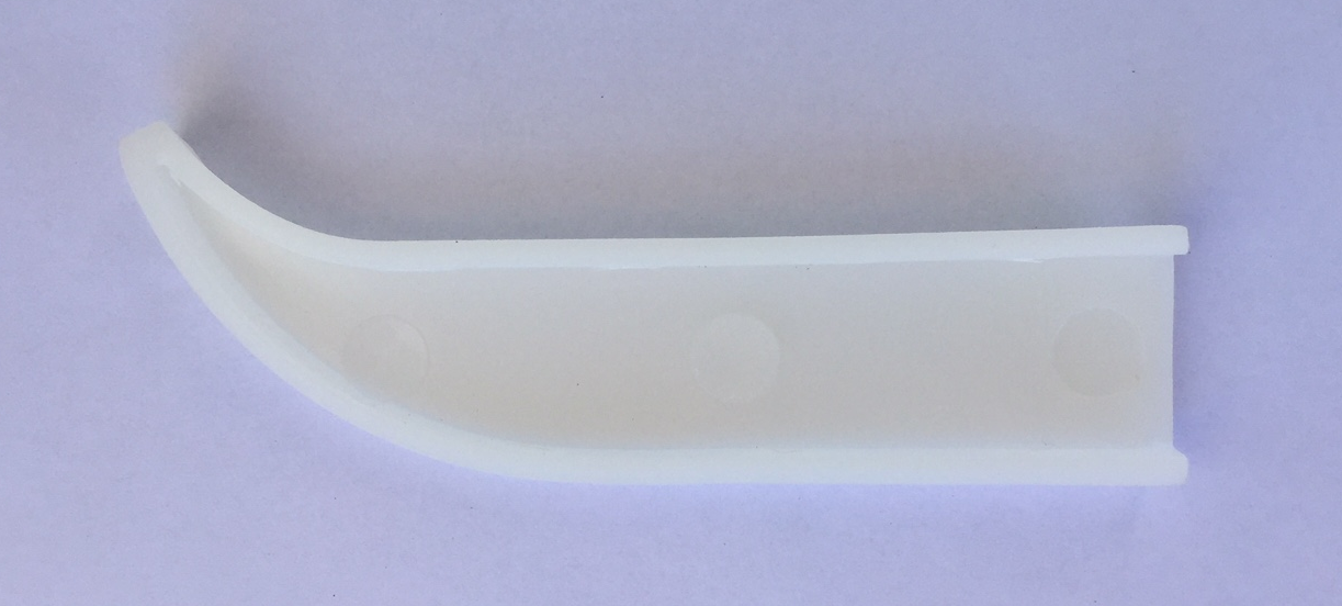 Innerslida av plast öppen 104x21mm