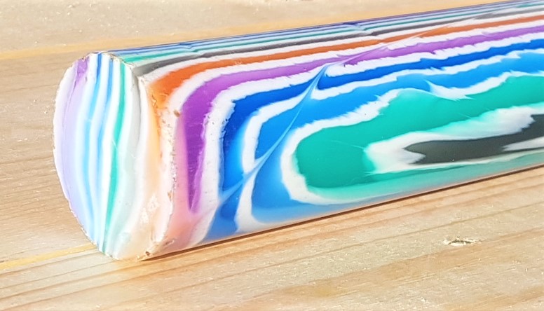 Polyester Candy cylinder