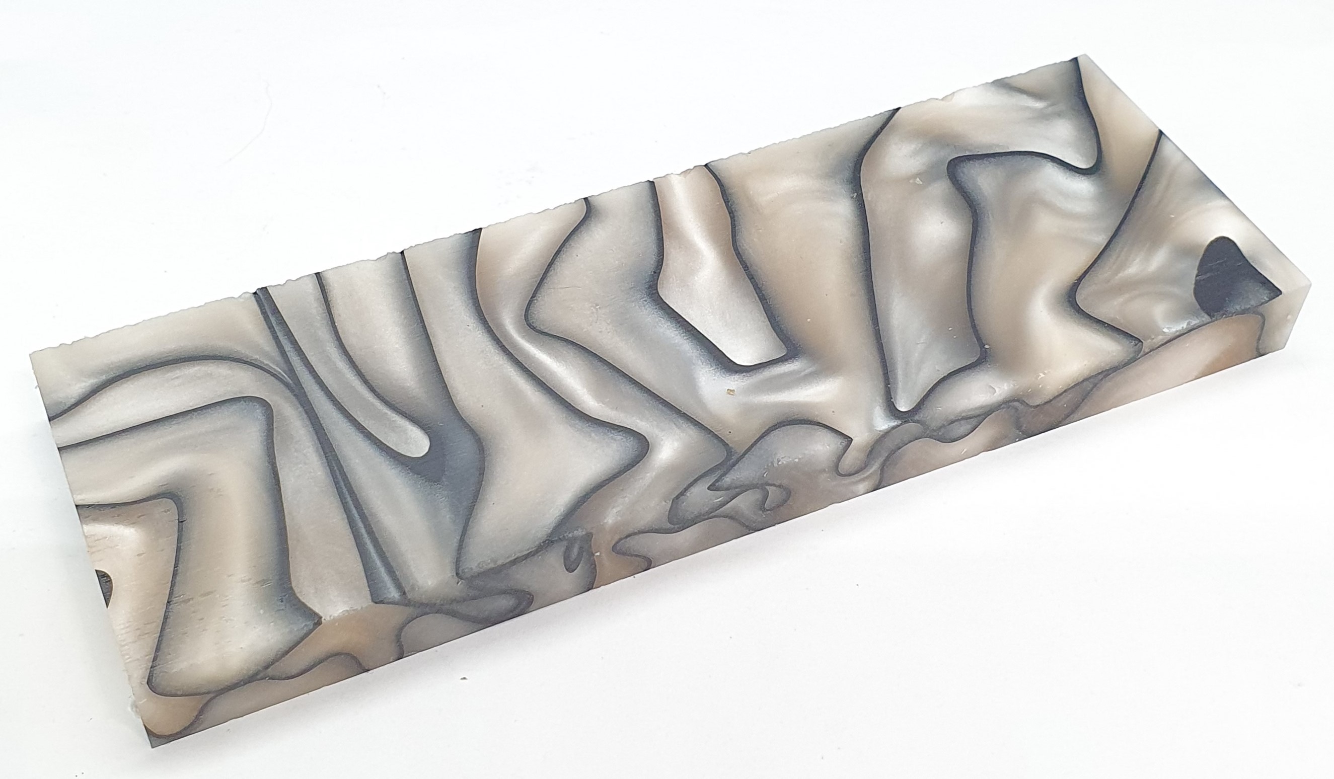 Kirinite skala Oyster Pearl 10 mm